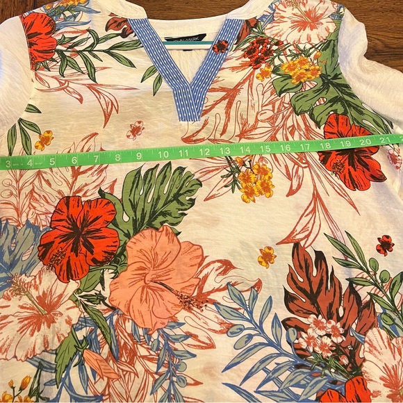 John Mark Sheer Floral Tunic Top Medium - Picture 9 of 9